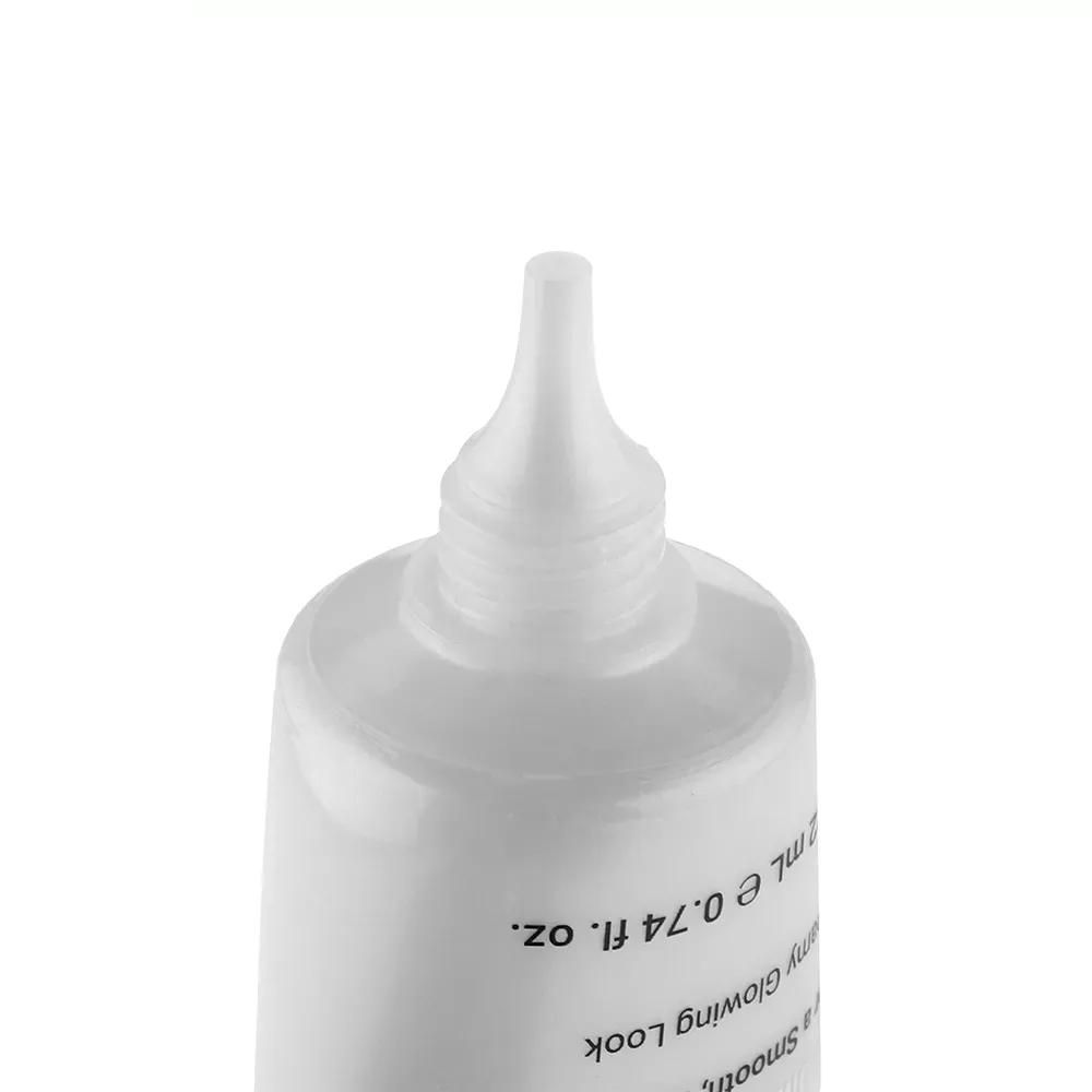 پرایمر شفاف کننده صورت لافارر مدل Dreamy حجم 22 میلی لیتر