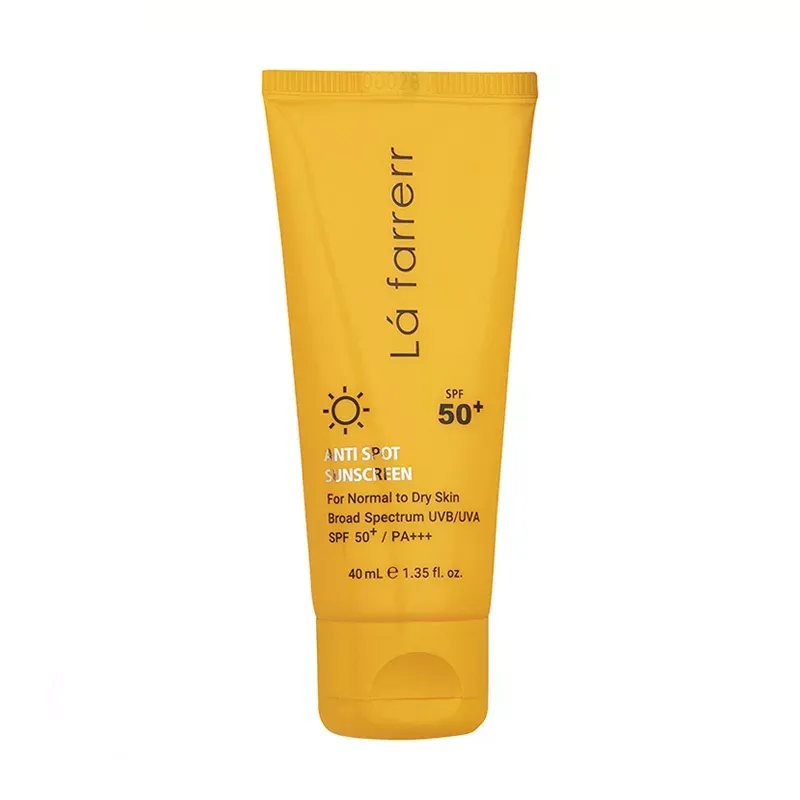کرم ضد آفتاب و ضد لک ‌بی‌رنگ لافارر SPF50 مناسب پوست معمولی و خشک حجم 40 میلی‌لیتر