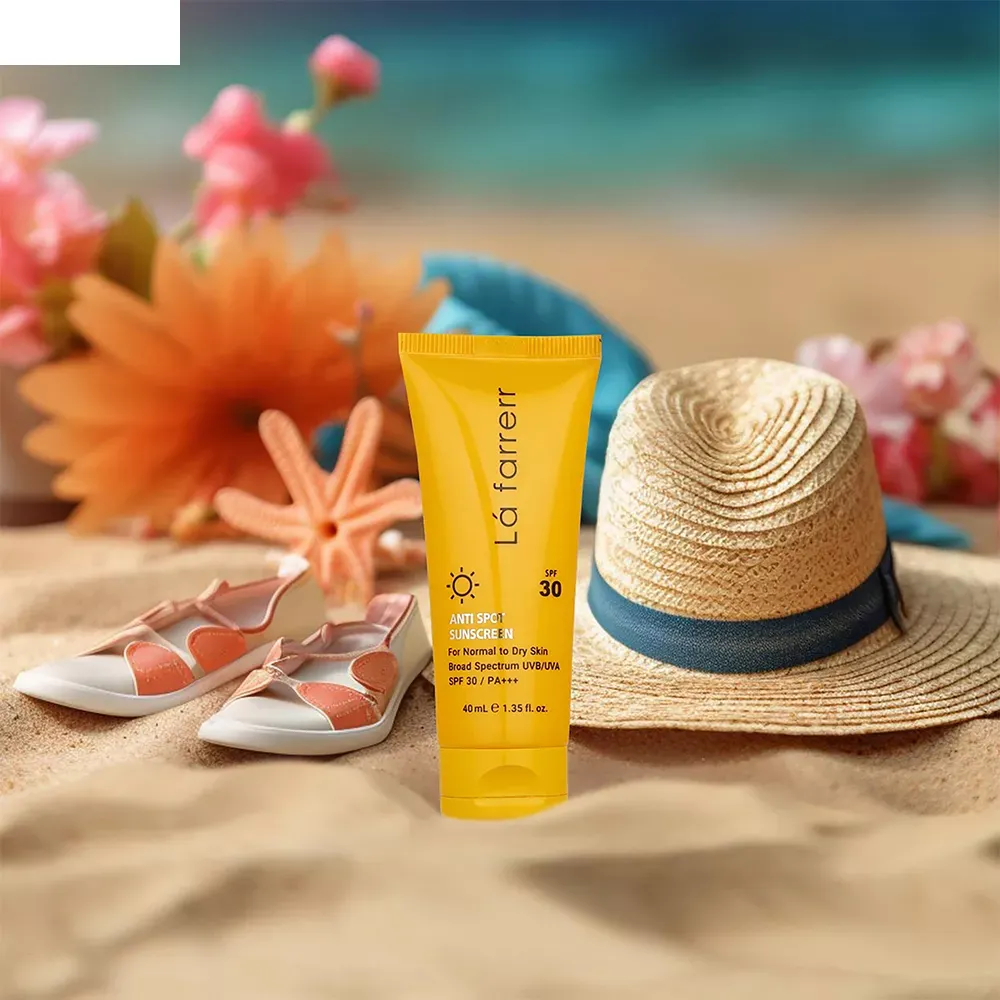 کرم ضدآفتاب و ضدلک بیرنگ لافارر مدل SPF30، مناسب پوستهای خشک و معمولی، حجم 40 میلیلیتر