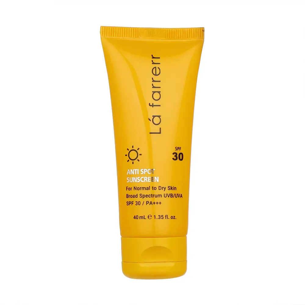 کرم ضد آفتاب و ضد لک بیرنگ لافارر SPF30 مناسب پوست نرمال و خشک حجم 40 میلیلیتر کرم ضدآفتاب و ضدلک بیرنگ لافارر مدل SPF30، مناسب پوستهای خشک و معمولی، حجم 40 میلیلیتر
